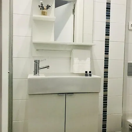 Cantinho Flores I * 纳扎雷