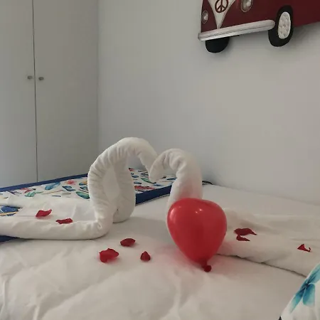 Cantinho Flores I * נאזרה