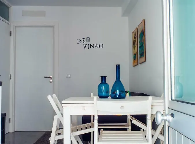 Cantinho Flores I * Nazaré